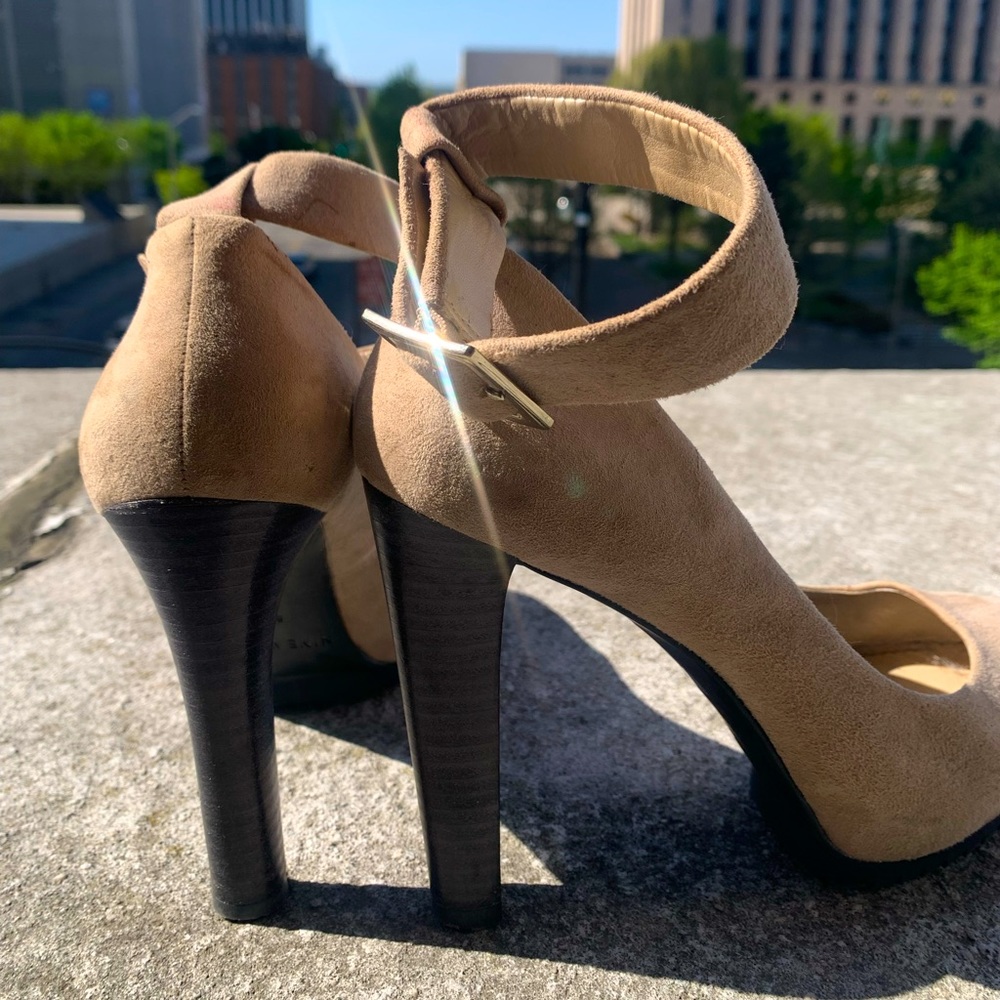 Nine West Suede Closed Toe Heels